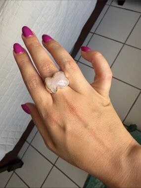 SILVER SIGNET RING WITH LIGHT PINK BEAR MOTIF TOUS ICON COLOR